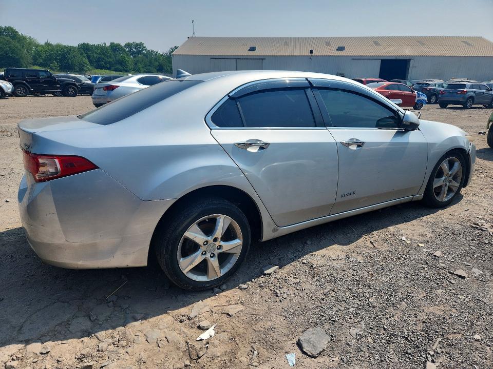 Фото 3 с аукциона – 2011 ACURA TSX с VIN JH4CU2F69BC016769