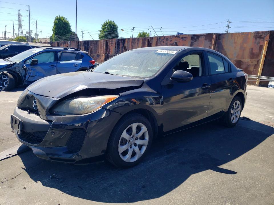 MAZDA 3 2013 with VIN JM1BL1TF4D1727793 - Photo from auction