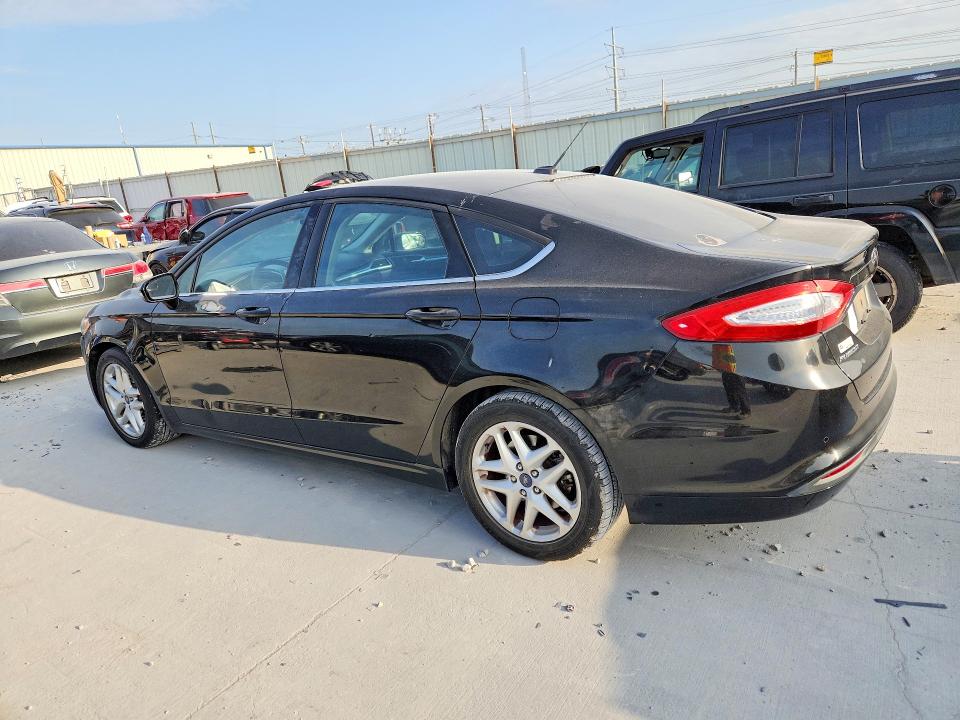 Photo 2 from auction – 2016 FORD FUSION with VIN 3FA6P0H78GR142684