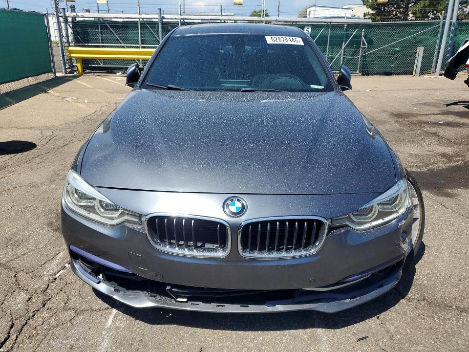 Фото 5 с аукциона – 2018 BMW 328 с VIN WBA8F1C53JAE92937