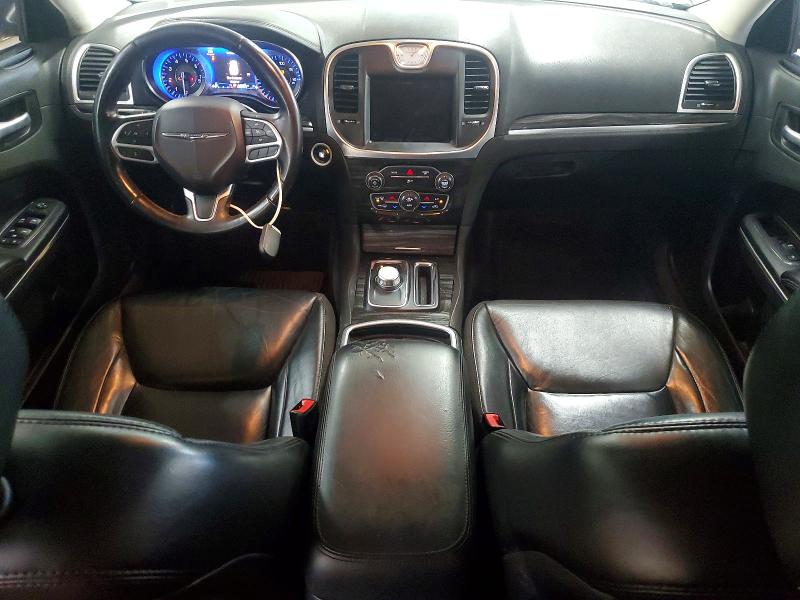Photo 8 from auction – 2017 CHRYSLER 300 with VIN 2C3CCAAG4HH653531