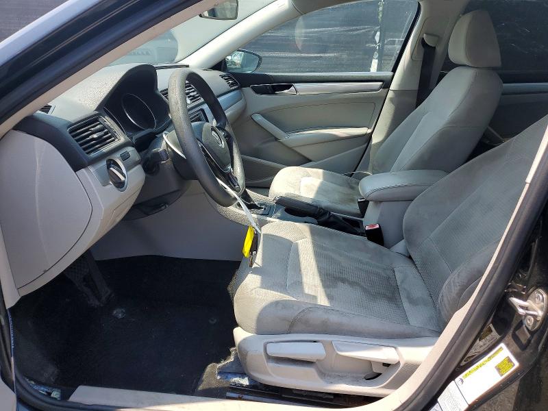 Photo 7 from auction – 2016 VOLKSWAGEN PASSAT with VIN 1VWAS7A31GC029898