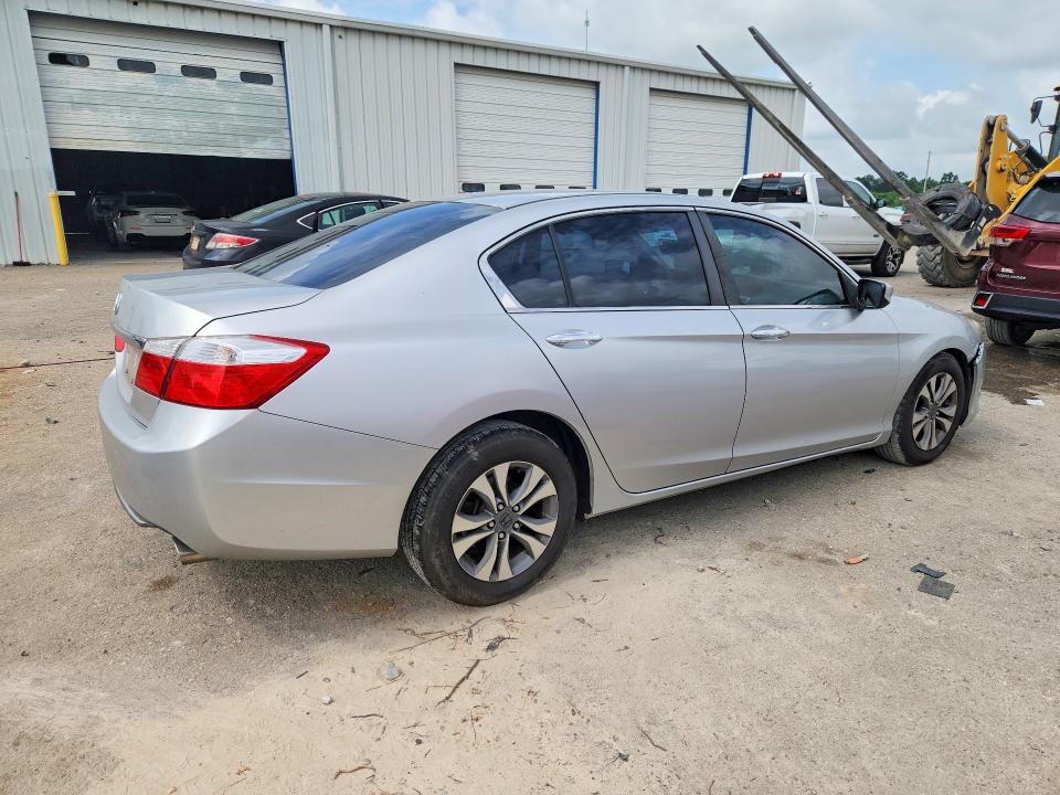 Photo 3 from auction – 2014 HONDA ACCORD with VIN 1HGCR2F31EA155952