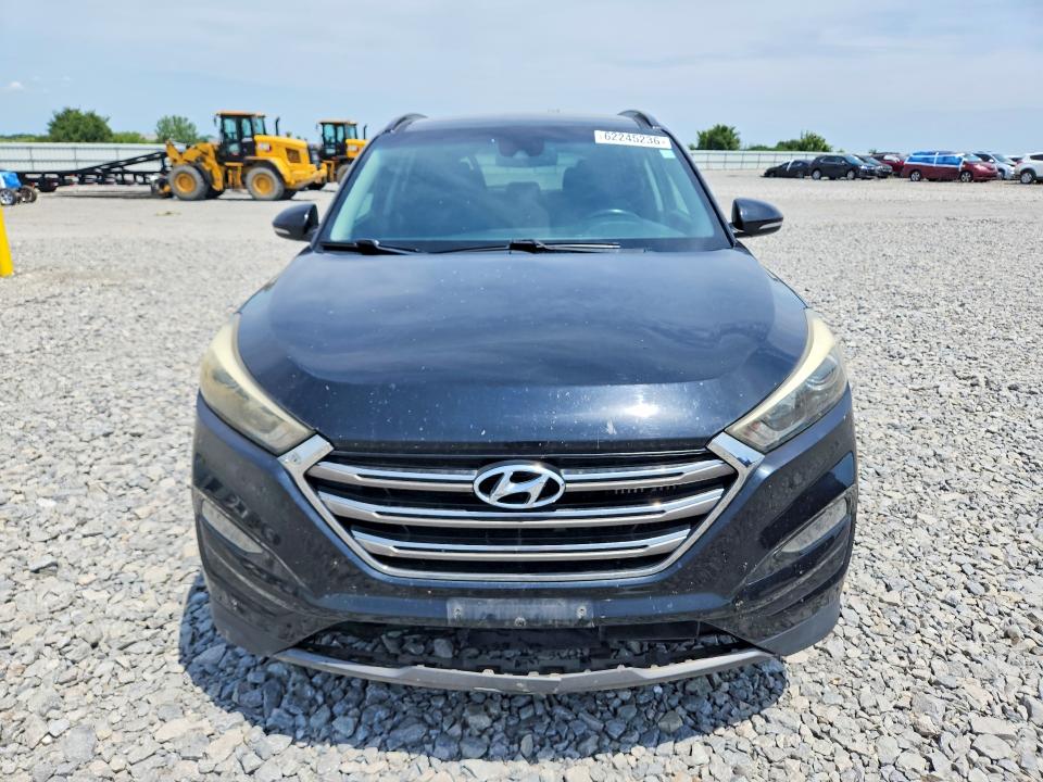 Photo 5 from auction – 2016 HYUNDAI TUCSON with VIN KM8J33A29GU205005