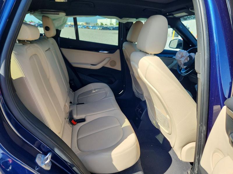 Photo 11 from auction – 2017 BMW X1 with VIN WBXHU7C34H5H37583