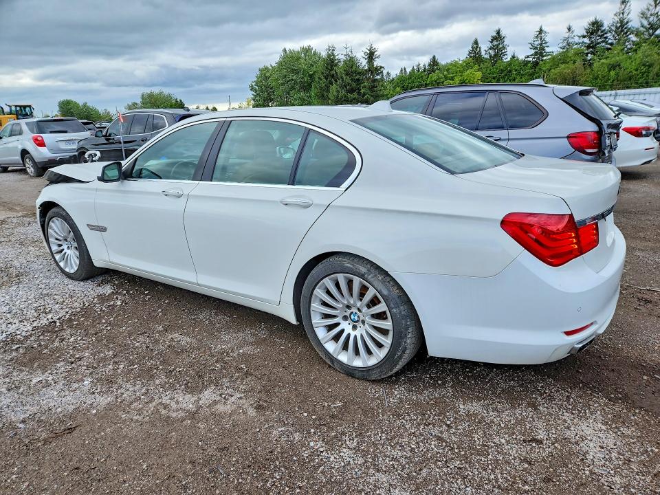 Photo 2 from auction – 2012 BMW 750 with VIN WBAKC6C57CC395577