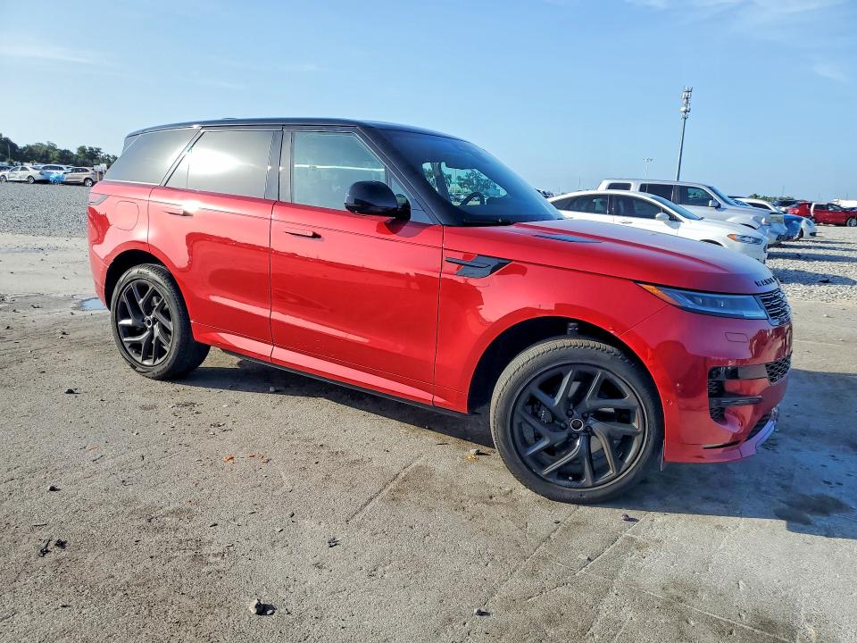 Photo 4 from auction – 2024 LAND ROVER RANGE ROVER SPORT with VIN SAL1L9FUXRA168691