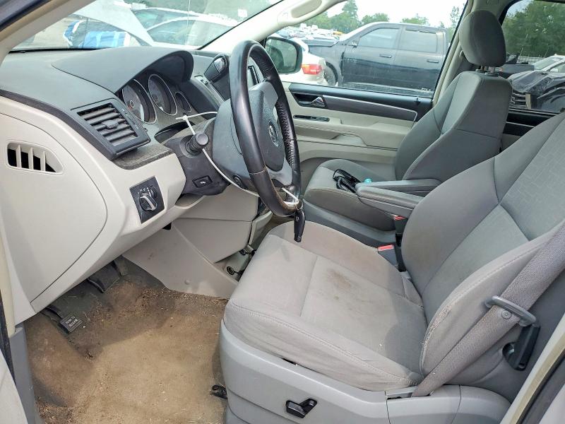 Photo 7 from auction – 2009 VOLKSWAGEN ROUTAN with VIN 2V8HW34169R586054