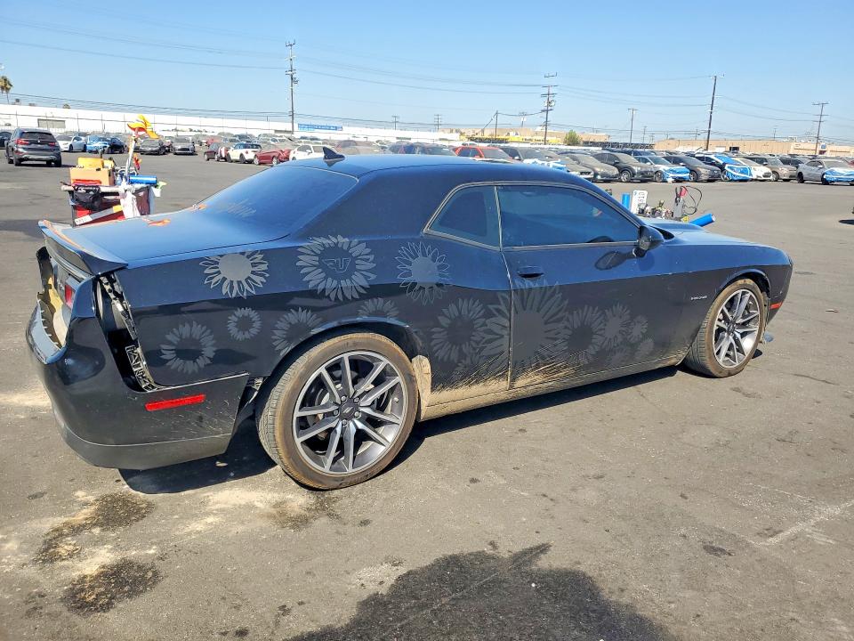 Photo 3 from auction – 2022 DODGE CHALLENGER with VIN 2C3CDZBT9NH207281
