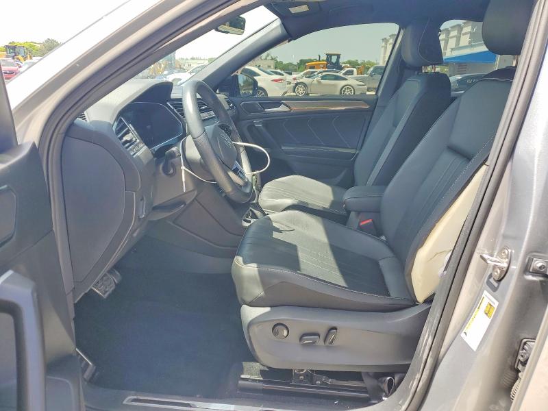 Photo 7 from auction – 2023 VOLKSWAGEN TIGUAN with VIN 3VVCB7AX4PM113664