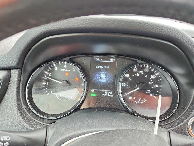 Photo 9 from auction – 2017 NISSAN ROGUE with VIN 5N1AT2MV4HC832007