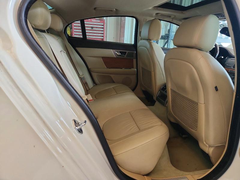 Photo 10 from auction – 2009 JAGUAR XF with VIN SAJWA05B79HR12044