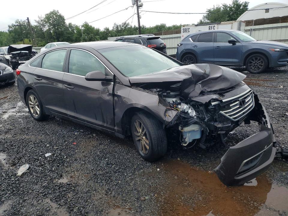 Photo 4 from auction – 2017 HYUNDAI SONATA with VIN 5NPE24AFXHH483487