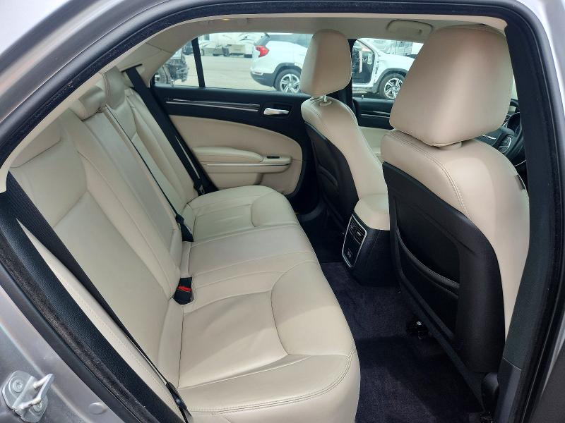 Photo 10 from auction – 2017 CHRYSLER 300 with VIN 2C3CCARG8HH622108