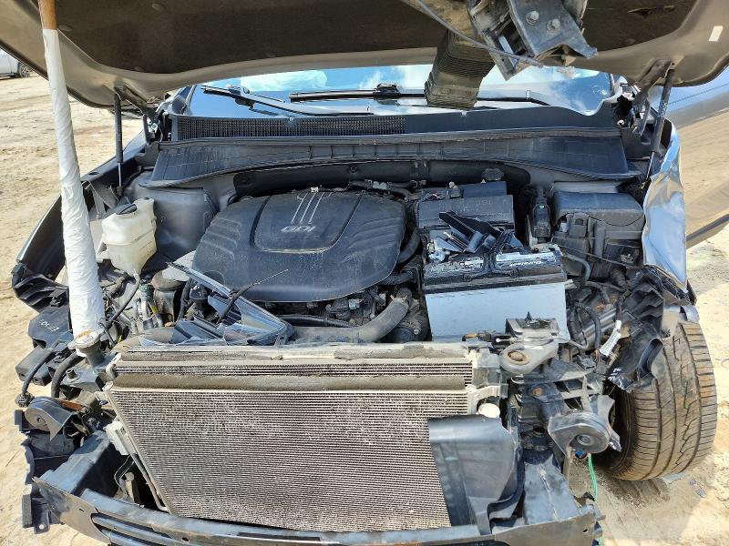 Photo 12 from auction – 2017 KIA SORENTO with VIN 5XYPGDA55HG208327
