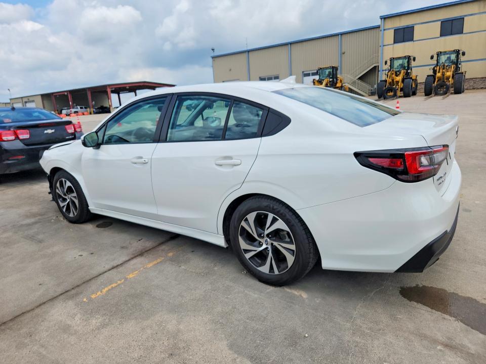 Photo 2 from auction – 2025 SUBARU LEGACY with VIN 4S3BWAD61S3014308