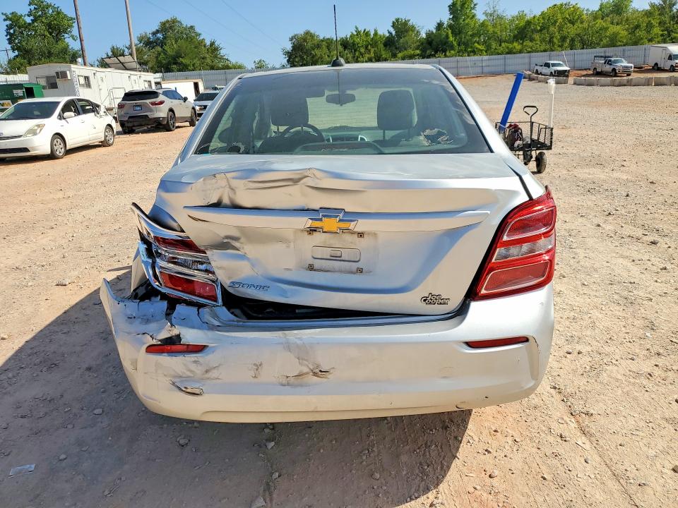 Photo 6 from auction – 2017 CHEVROLET SONIC with VIN 1G1JB5SH2H4142636