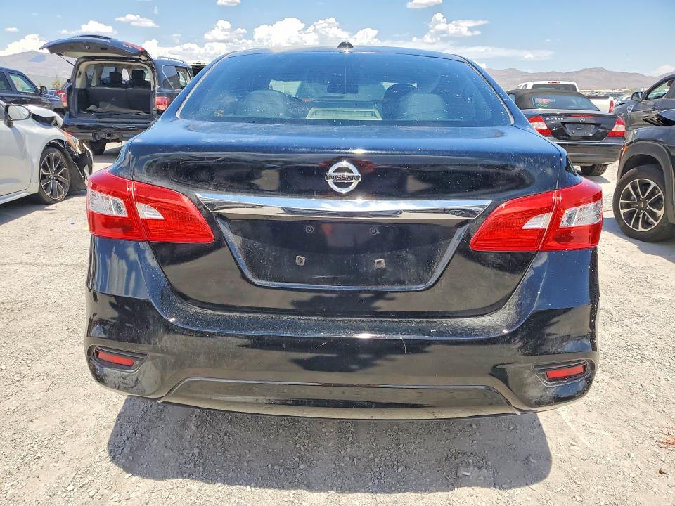 Photo 6 from auction – 2018 NISSAN SENTRA with VIN 3N1AB7AP0JY259892