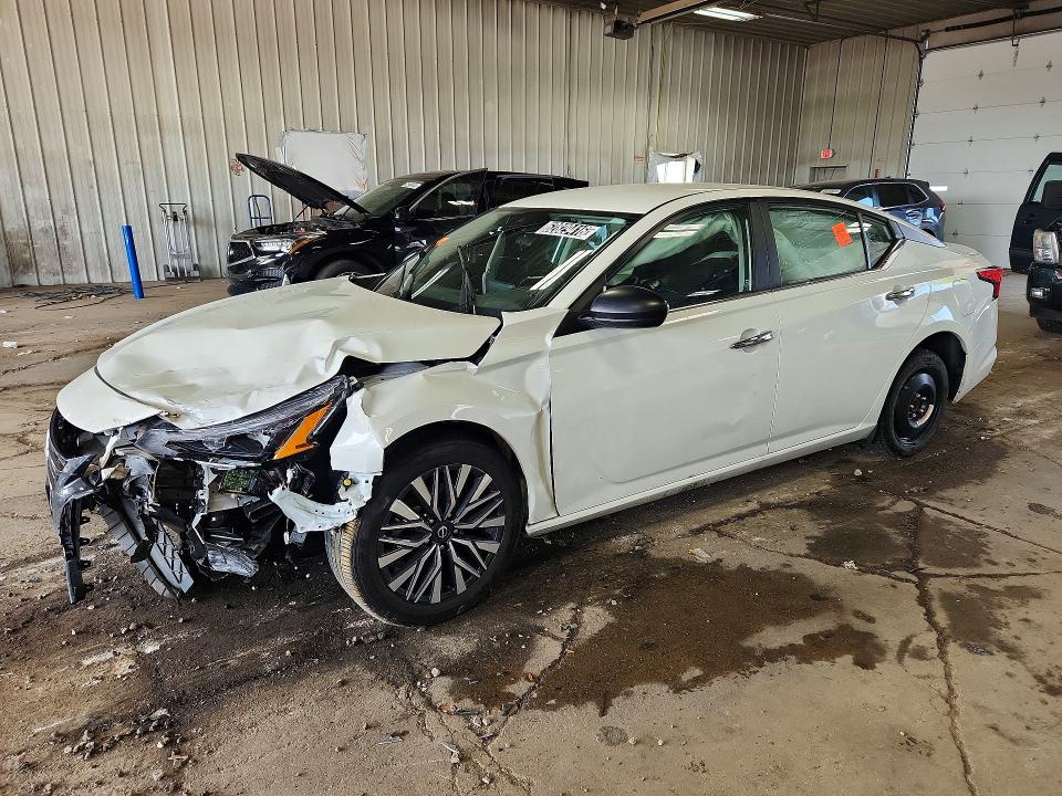 NISSAN ALTIMA 2025 with VIN 1N4BL4DV9SN303772 - Photo from auction