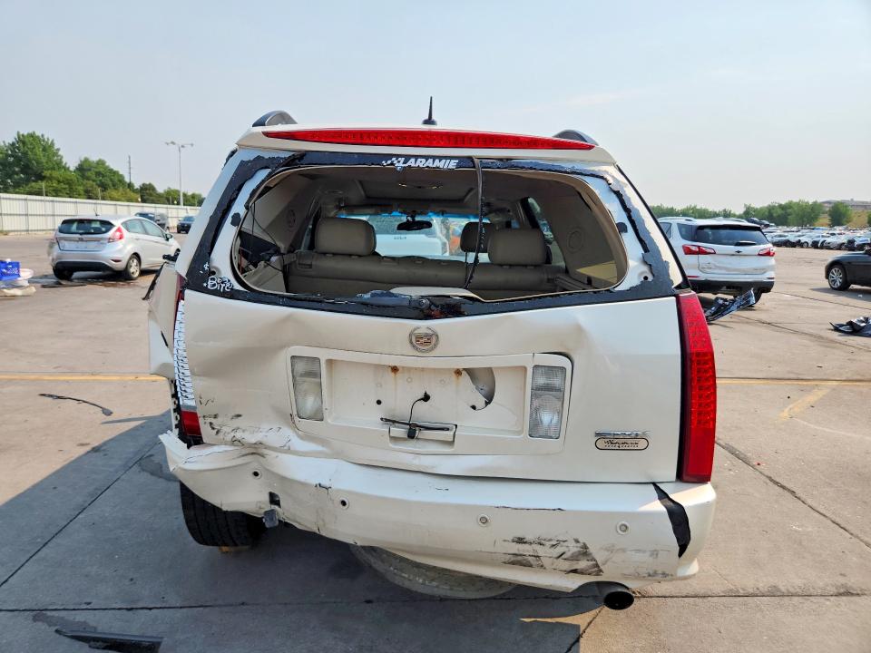 Photo 6 from auction – 2005 CADILLAC SRX with VIN 1GYEE637950225196