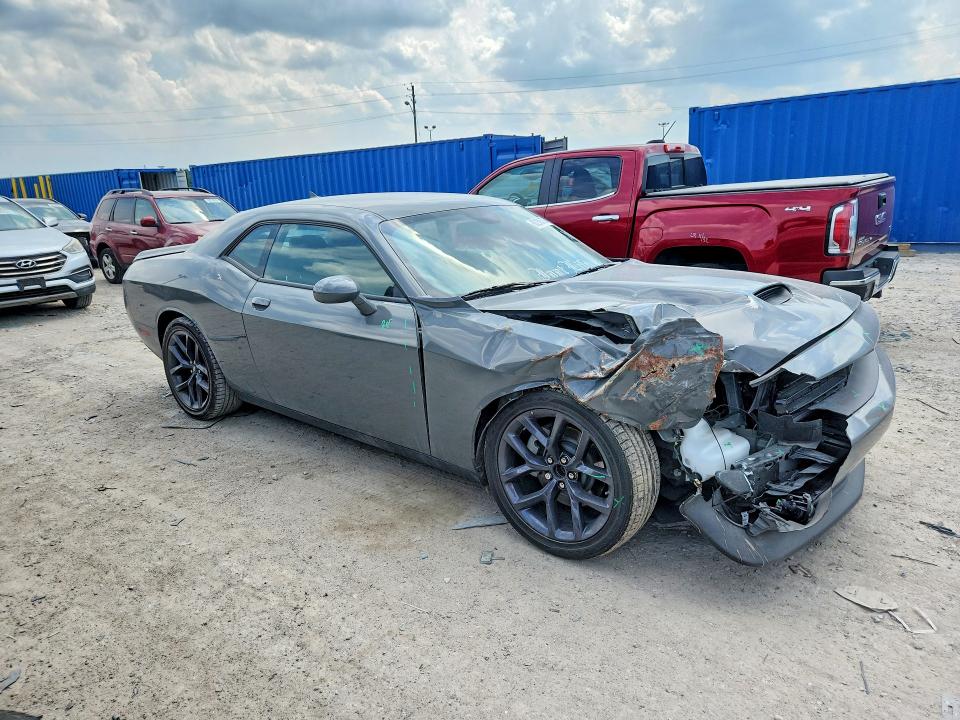 Photo 4 from auction – 2023 DODGE CHALLENGER with VIN 2C3CDZJG0PH688741