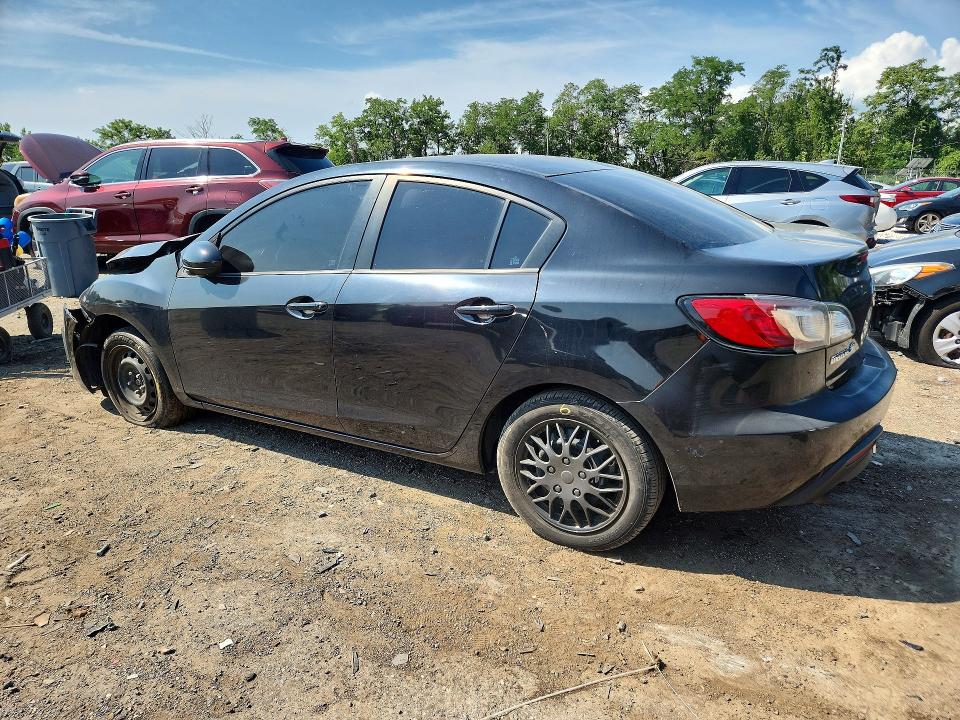 Photo 2 from auction – 2011 MAZDA 3 with VIN JM1BL1UG7B1470973