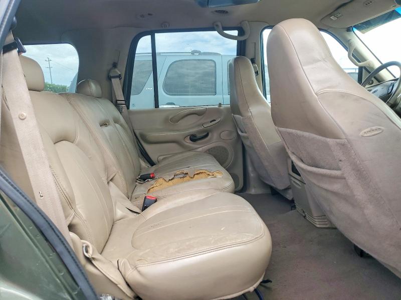 Photo 11 from auction – 2001 FORD EXPEDITION with VIN 1FMFU18L61LA87823
