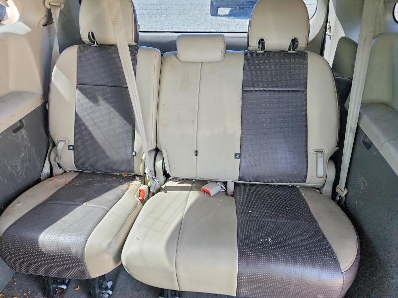 Photo 10 from auction – 2017 TOYOTA SIENNA with VIN 5TDZZ3DC3HS864343