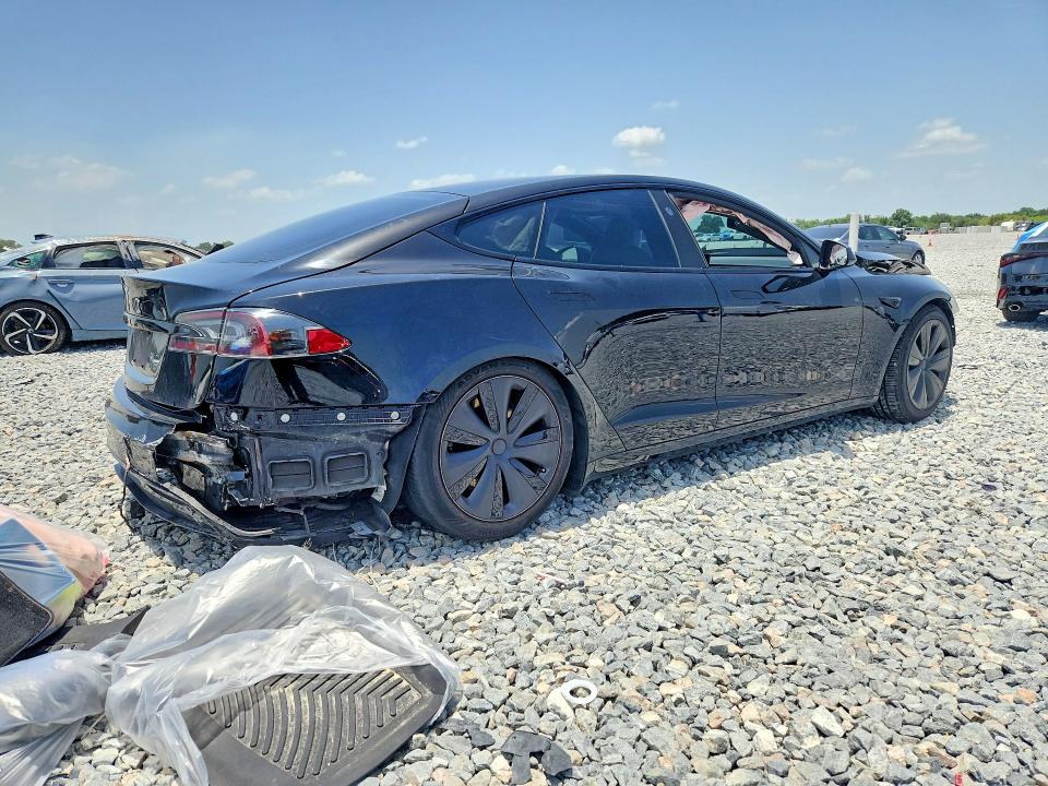 Photo 3 from auction – 2021 TESLA MODEL S with VIN 5YJSA1E51MF439845