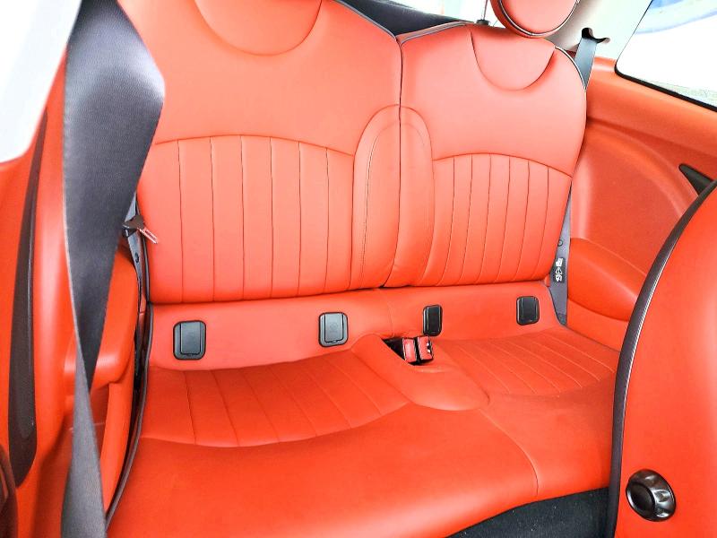 Photo 10 from auction – 2008 MINI COOPER with VIN WMWMF33538TT64767