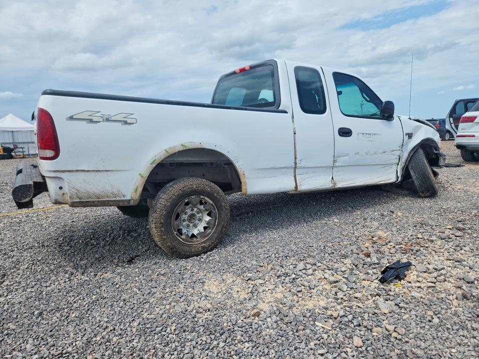Photo 3 from auction – 2002 FORD F150 with VIN 2FTPX18Z92CA26062