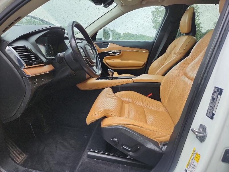 Photo 7 from auction – 2016 VOLVO XC90 with VIN YV4A22PL5G1028839