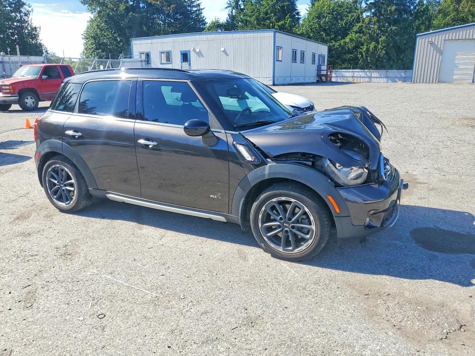 Photo 4 from auction – 2015 MINI COOPER with VIN WMWZC5C55FWP45865