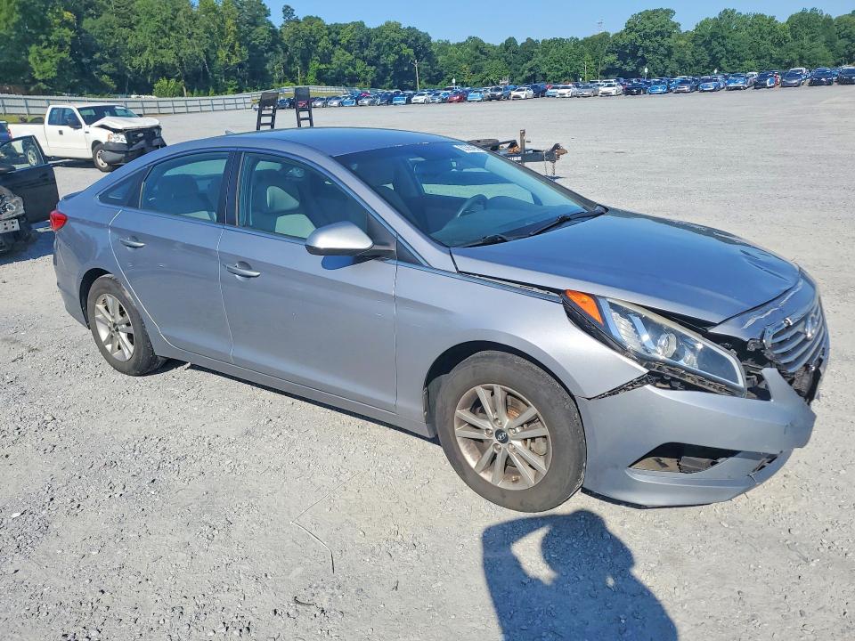 Photo 4 from auction – 2016 HYUNDAI SONATA with VIN 5NPE24AF2GH333100