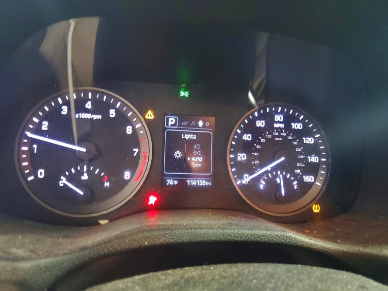 Photo 9 from auction – 2017 HYUNDAI TUCSON with VIN KM8J23A49HU579622