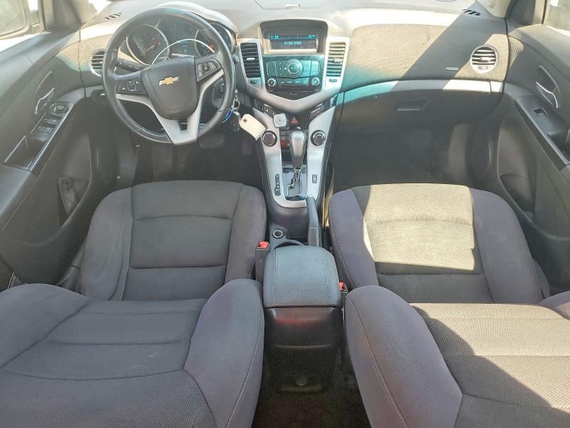 Photo 8 from auction – 2014 CHEVROLET CRUZE with VIN 1G1PC5SB7E7329965