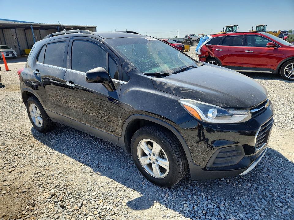 Photo 4 from auction – 2019 CHEVROLET TRAX with VIN KL7CJPSB0KB788090