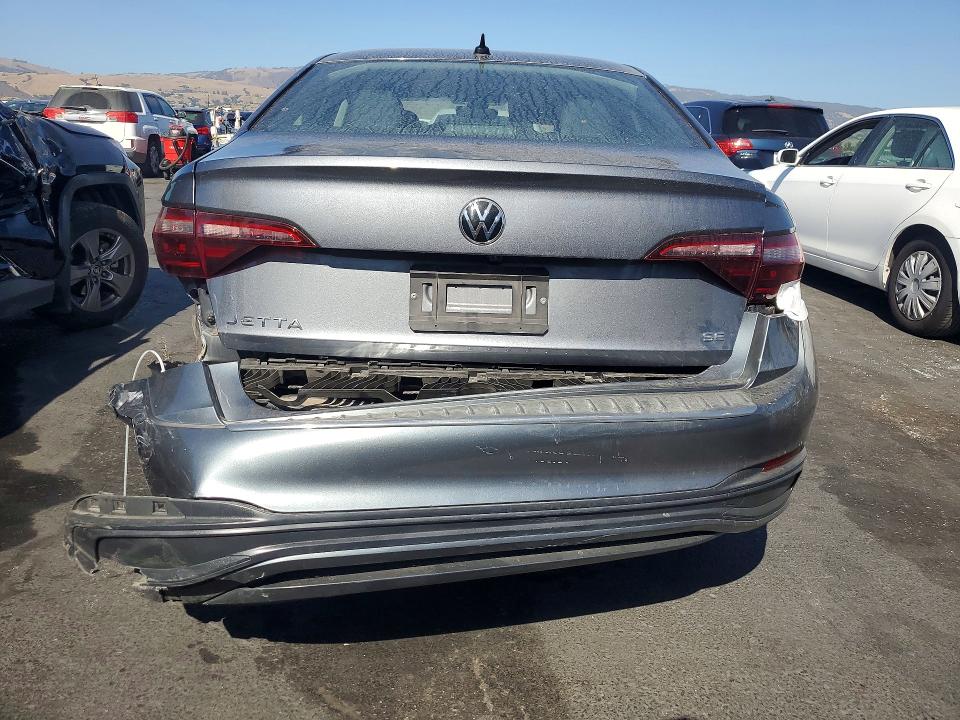Photo 6 from auction – 2024 VOLKSWAGEN JETTA with VIN 3VWEM7BU2RM059965