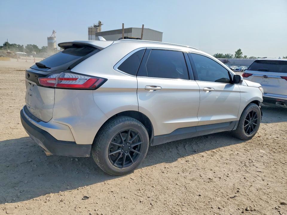 Photo 3 from auction – 2019 FORD EDGE with VIN 2FMPK4J97KBC74774
