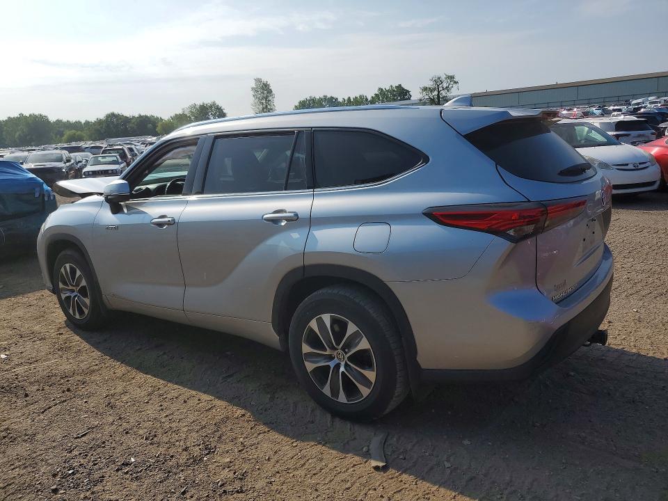 Photo 2 from auction – 2020 TOYOTA HIGHLANDER with VIN 5TDGBRCH2LS507059