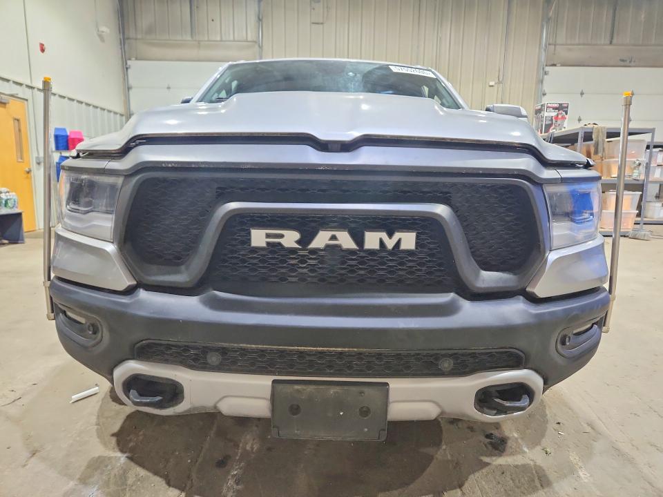 Photo 5 from auction – 2019 RAM 1500 with VIN 1C6SRFLT2KN541796