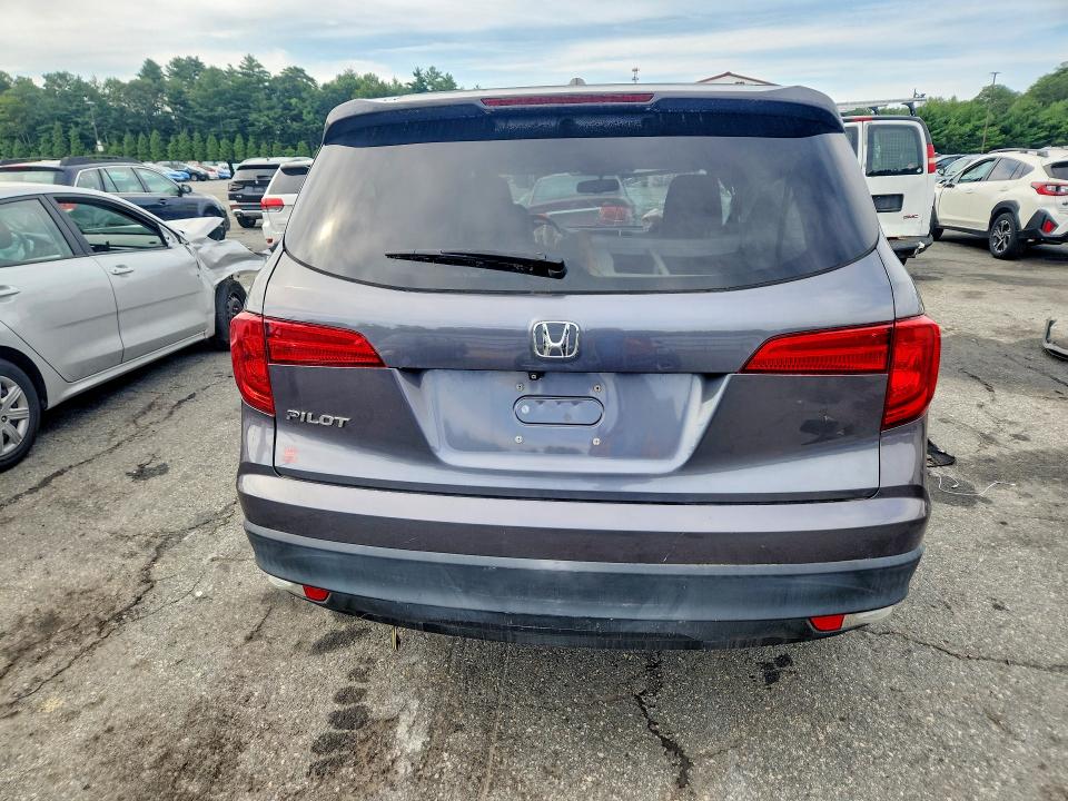 Photo 6 from auction – 2016 HONDA PILOT with VIN 5FNYF5H81GB029382