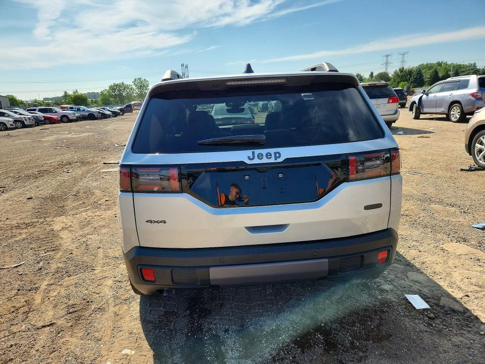 Photo 6 from auction – 2026 JEEP CHEROKEE with VIN 3C4PJMC23TT239047
