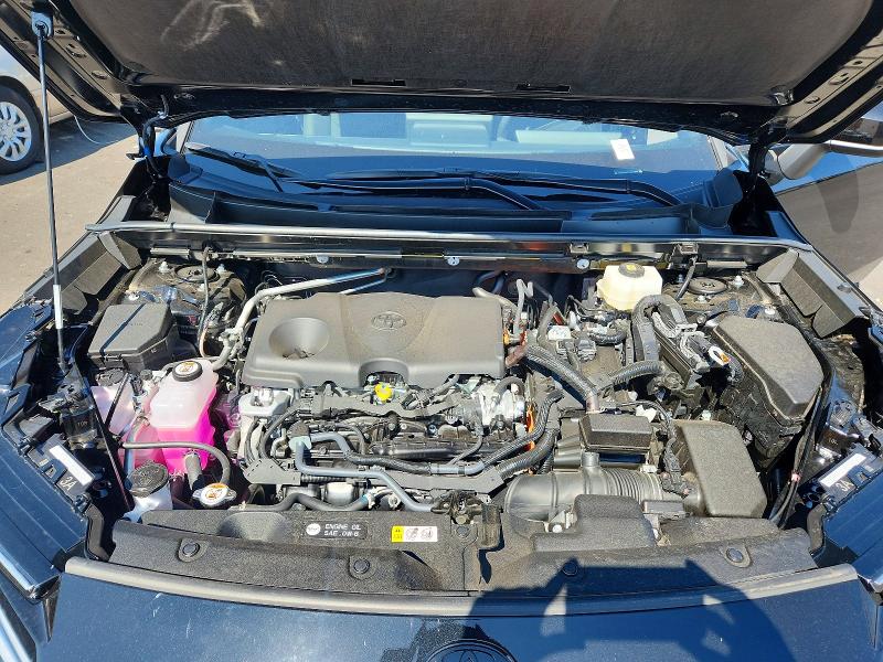 Photo 11 from auction – 2026 TOYOTA RAV4 with VIN JTM6CRAV7TJ003394