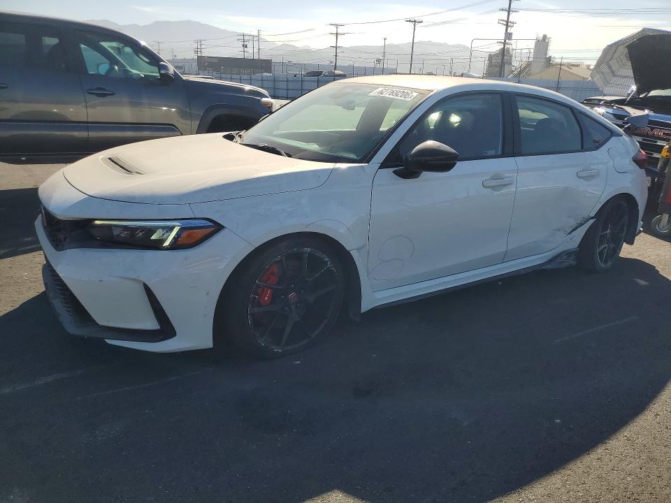 HONDA CIVIC 2023 with VIN JHMFL5G46PX001385 - Photo from auction