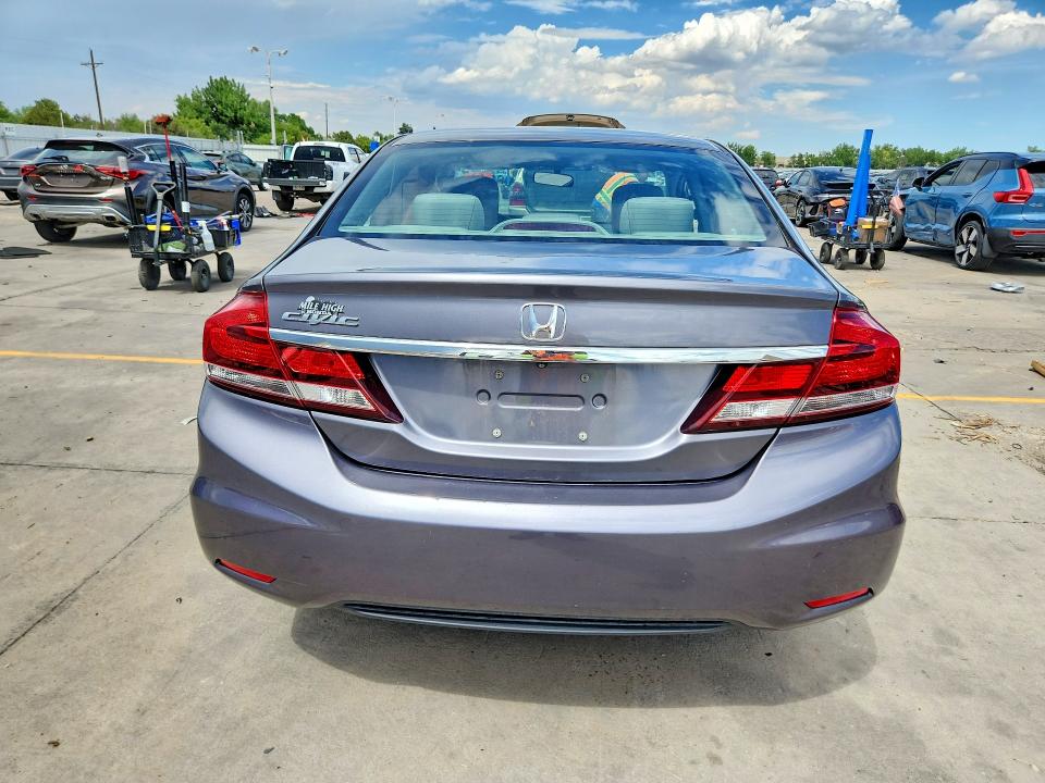 Photo 6 from auction – 2015 HONDA CIVIC with VIN 2HGFB2F51FH521270