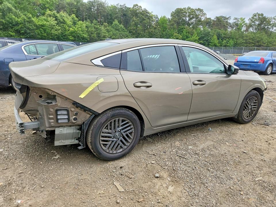 Снимка 3 от търг – 2026 NISSAN SENTRA с VIN 3N1AB9CV0TY204918