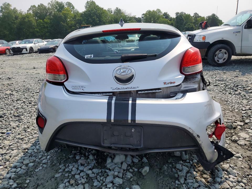Zdjęcie 6 z aukcji – 2013 HYUNDAI VELOSTER z VIN KMHTC6AE9DU097632