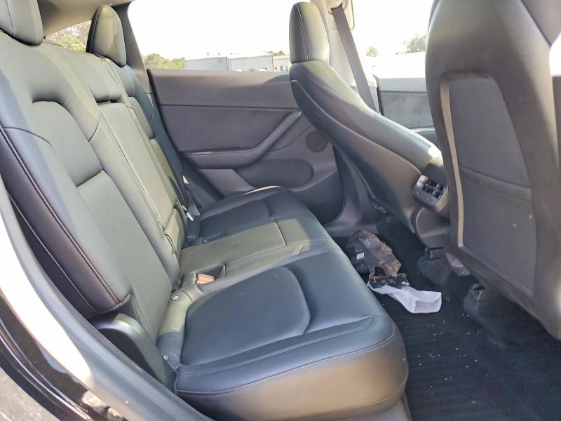 Photo 10 from auction – 2020 TESLA MODEL Y with VIN 5YJYGDEF2LF029153