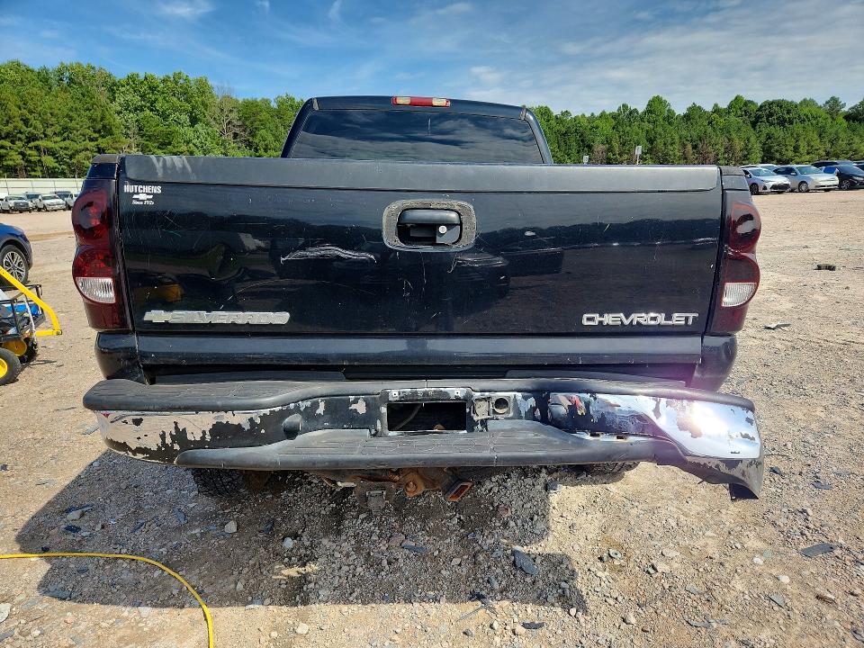 Photo 6 from auction – 2005 CHEVROLET SILVERADO with VIN 1GCHK23U45F825566